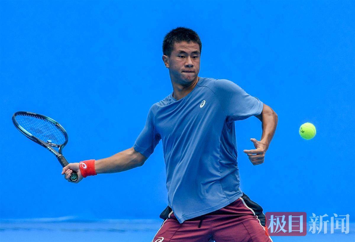 不仅饱受武 不仅饱受武