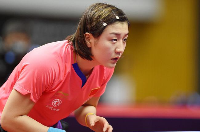 她需要综合 她需要综合